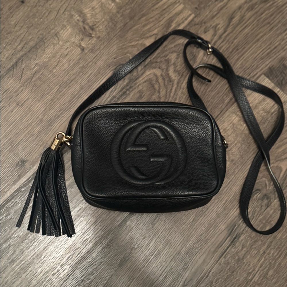 Gucci Soho Disco Black Crossbody Bag with Embossed Logo and Tassel
